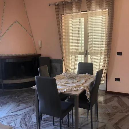Spicchi Di Luna فندق مبيت وإفطار بومبيي